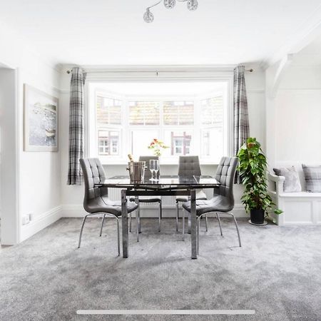Ammonite Luxury Beachfront Apartment Lyme Regis Exterior foto